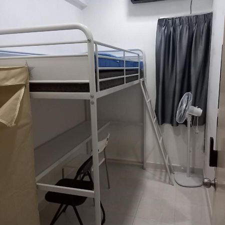 Hot!!!Tropics Homestay Private Male Dorm Damansara Petaling Jaya Zewnętrze zdjęcie